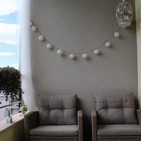 Aura Apartman *