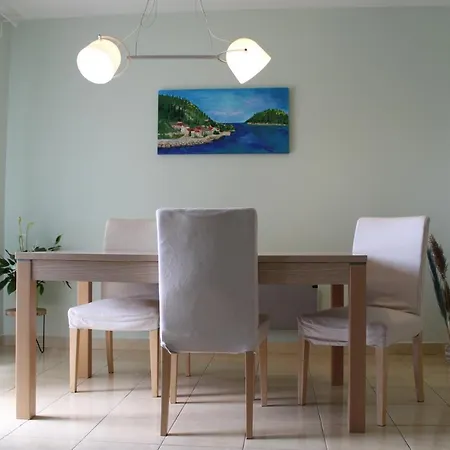 Apartment Aura Apartment *