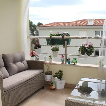 Apartment Aura Trogir
